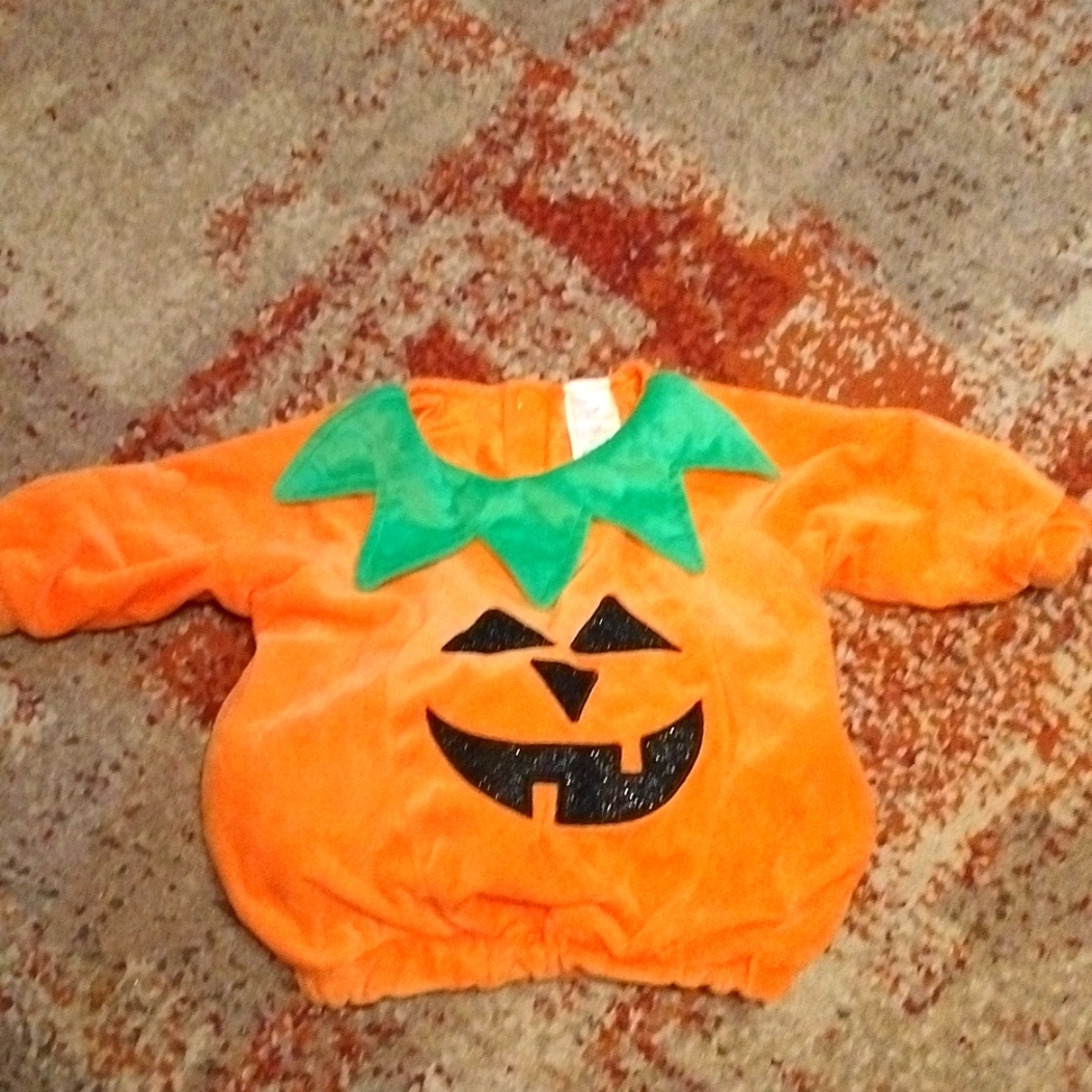 Baby size 0-6 months little pumpkin costume from Target